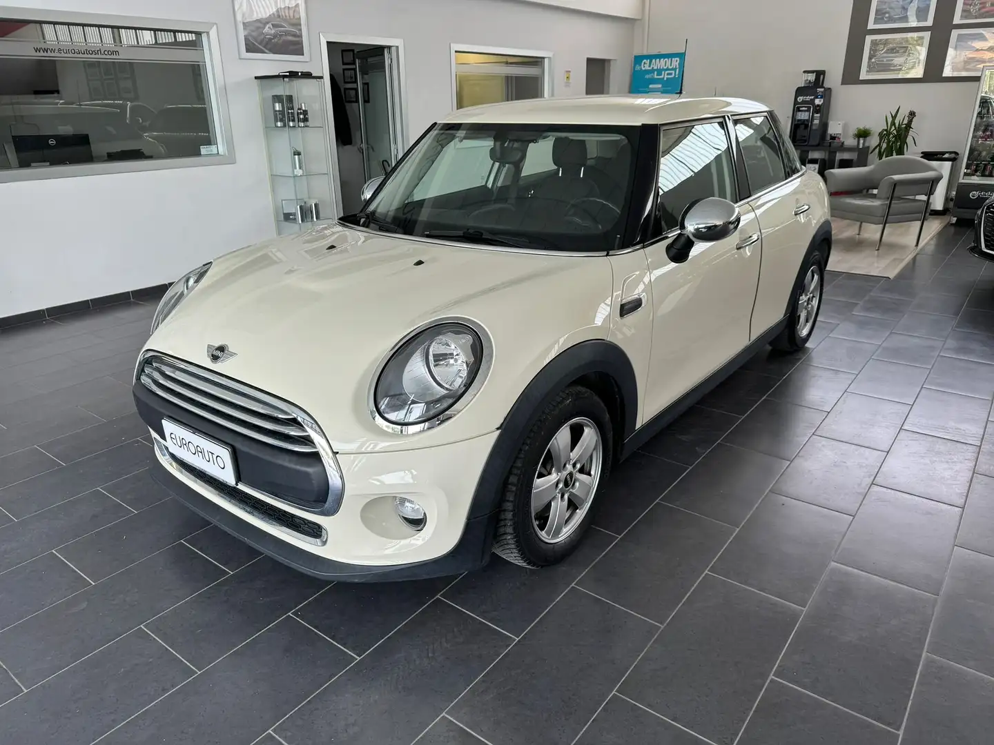 MINI One D Mini 1.5 One D Business 5 porte Beige - 1