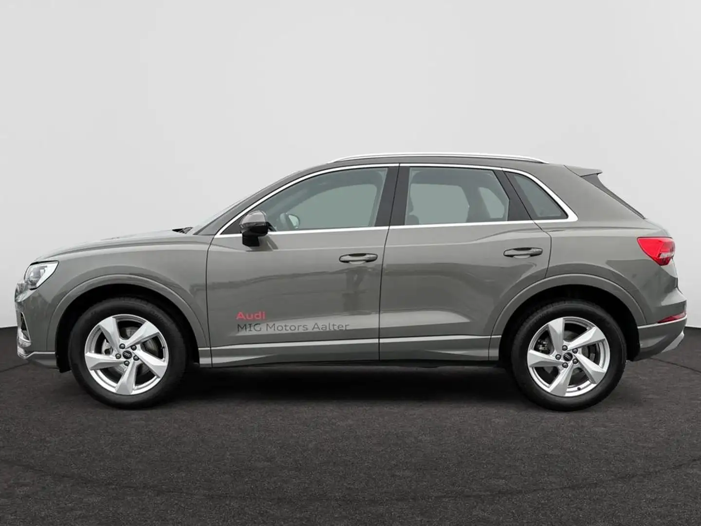 Audi Q3 Audi Q3  Business Edition Advanced 35 TFSI  110(15 Gold - 2