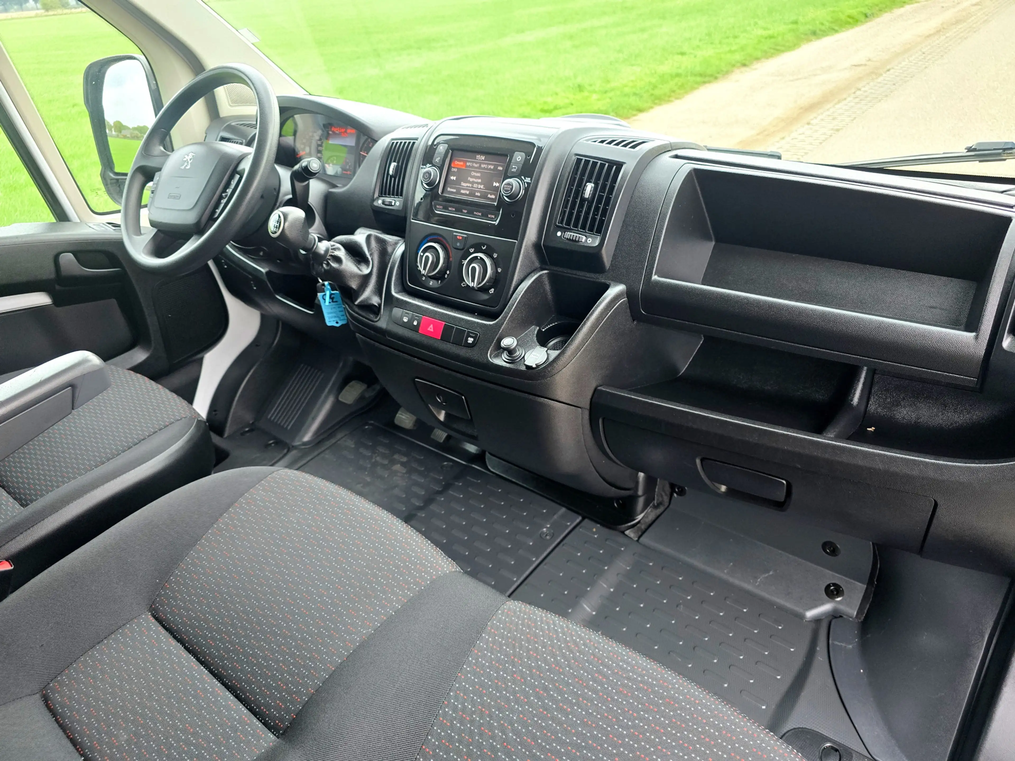 Peugeot Boxer 435 2.2 BlueHDi L4 H3 - 165 Pk - Euro 6 - Airco - — photo 15