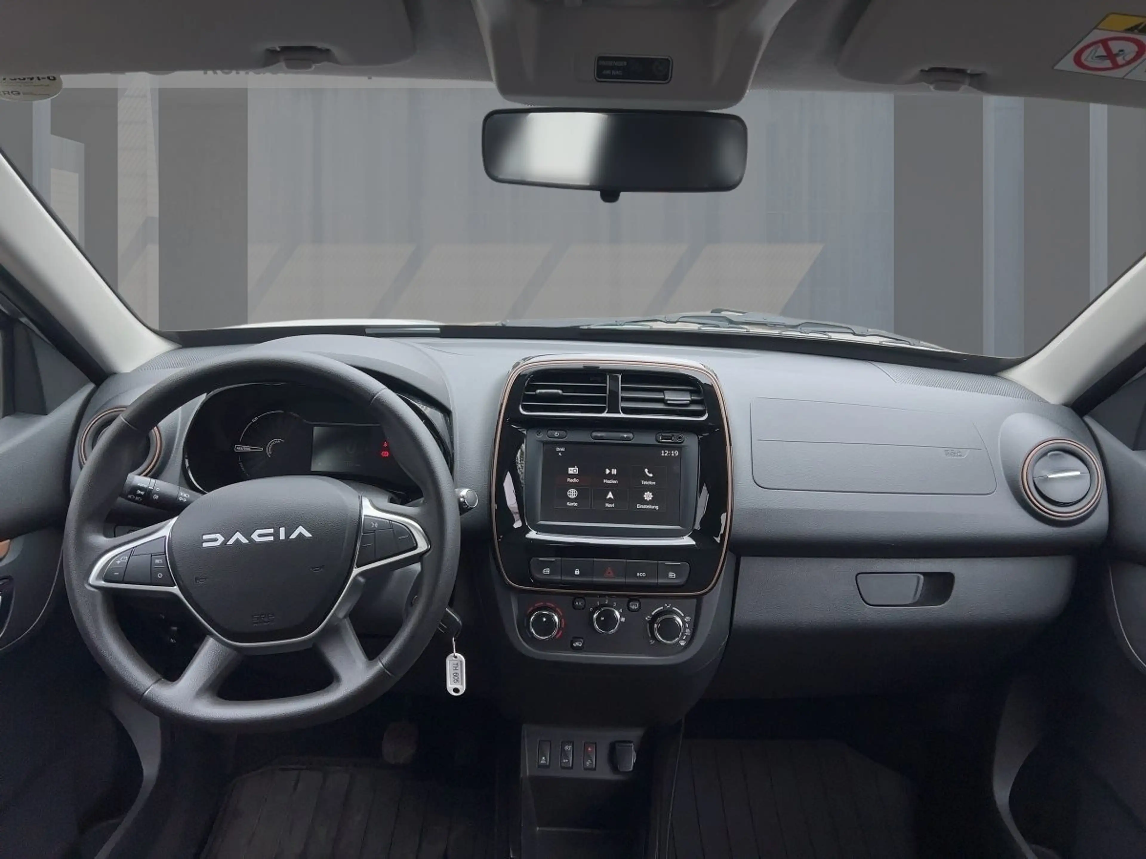 Dacia Spring Extreme ELECTRIC 65 CCS — photo 10