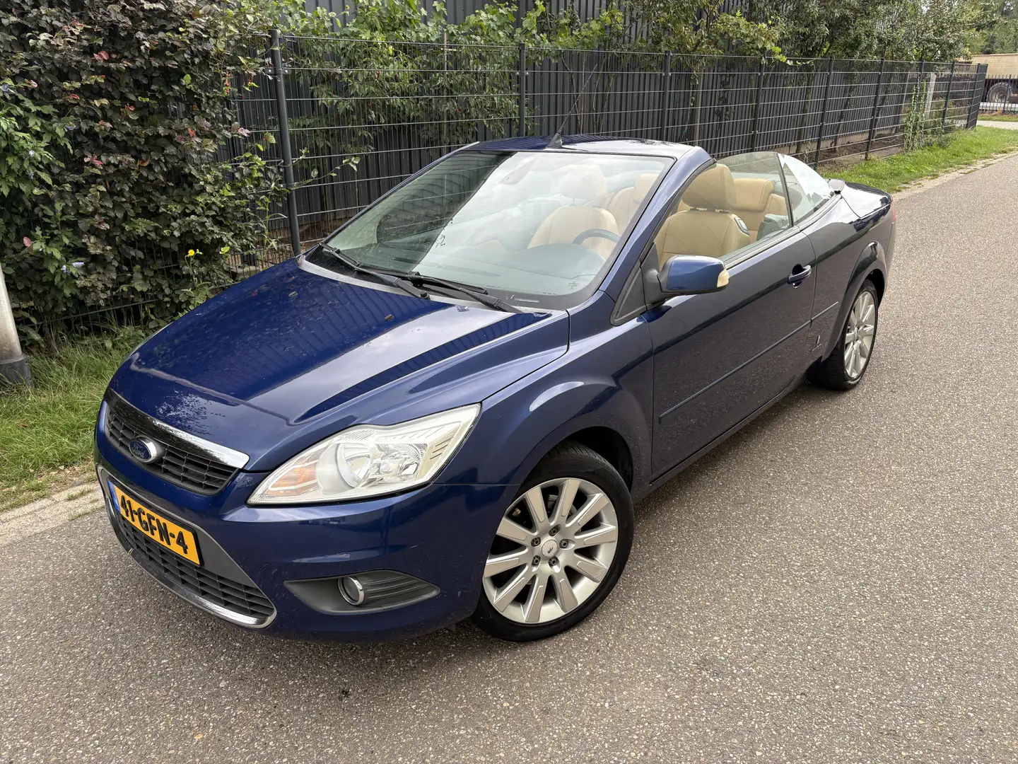 Ford Focus CC Coupé-Cabriolet 2.0 Titanium / LEER / AIRCO / CRUI Blauw - 2