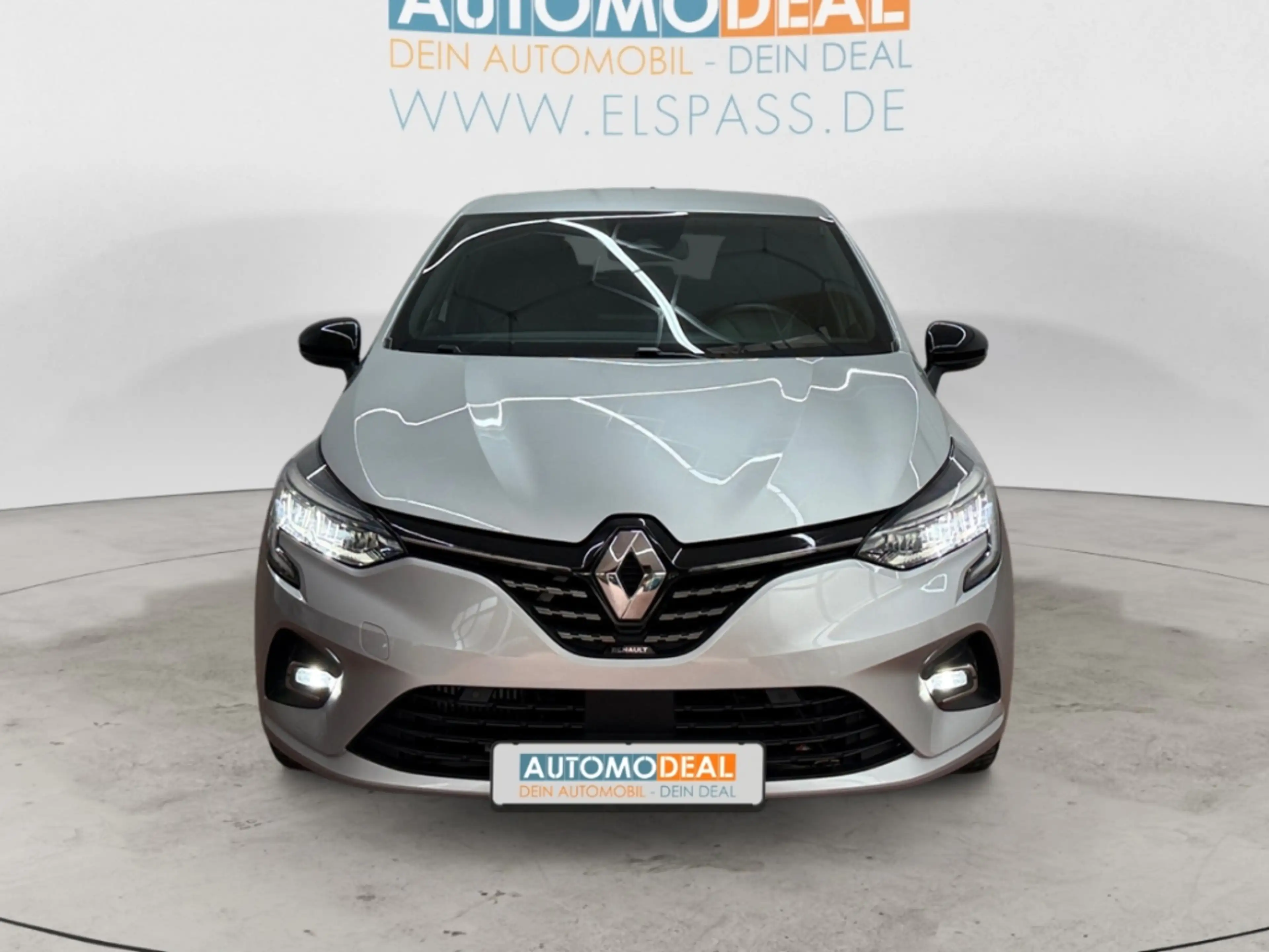 Renault Clio Techno ALLWETTER NAV LED DIG-DISPLAY SITZ.HZG TEMP — photo 3