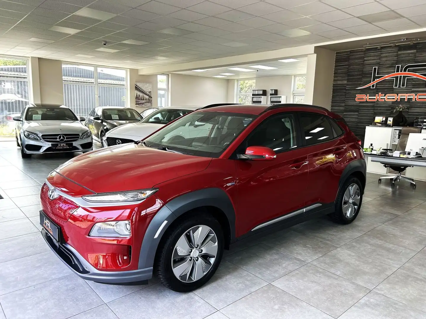Hyundai KONA Trend Elektro 2WD/1.Hand/Navi/Kamera Rot - 1