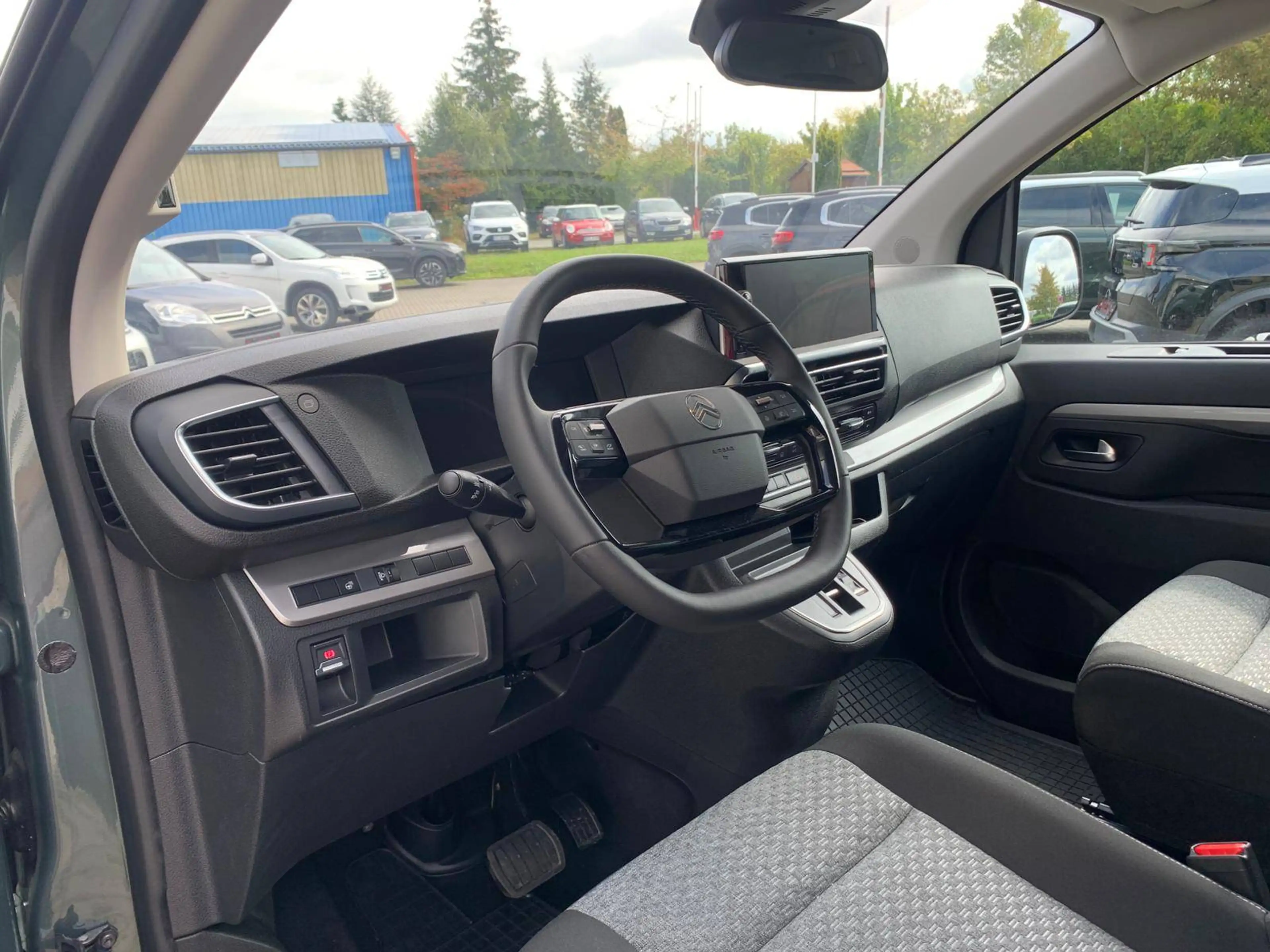 Citroen Spacetourer Plus M — photo 6