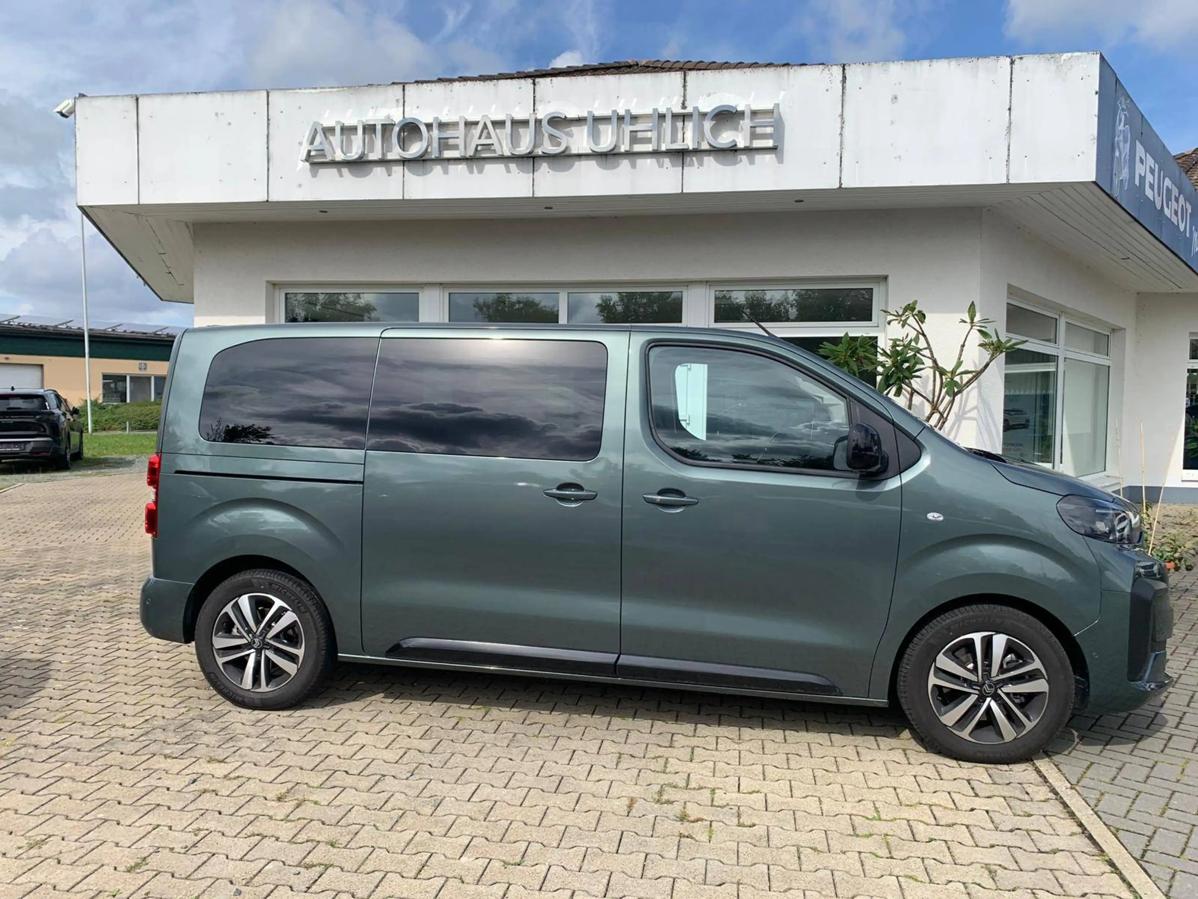 Citroen Spacetourer Plus M