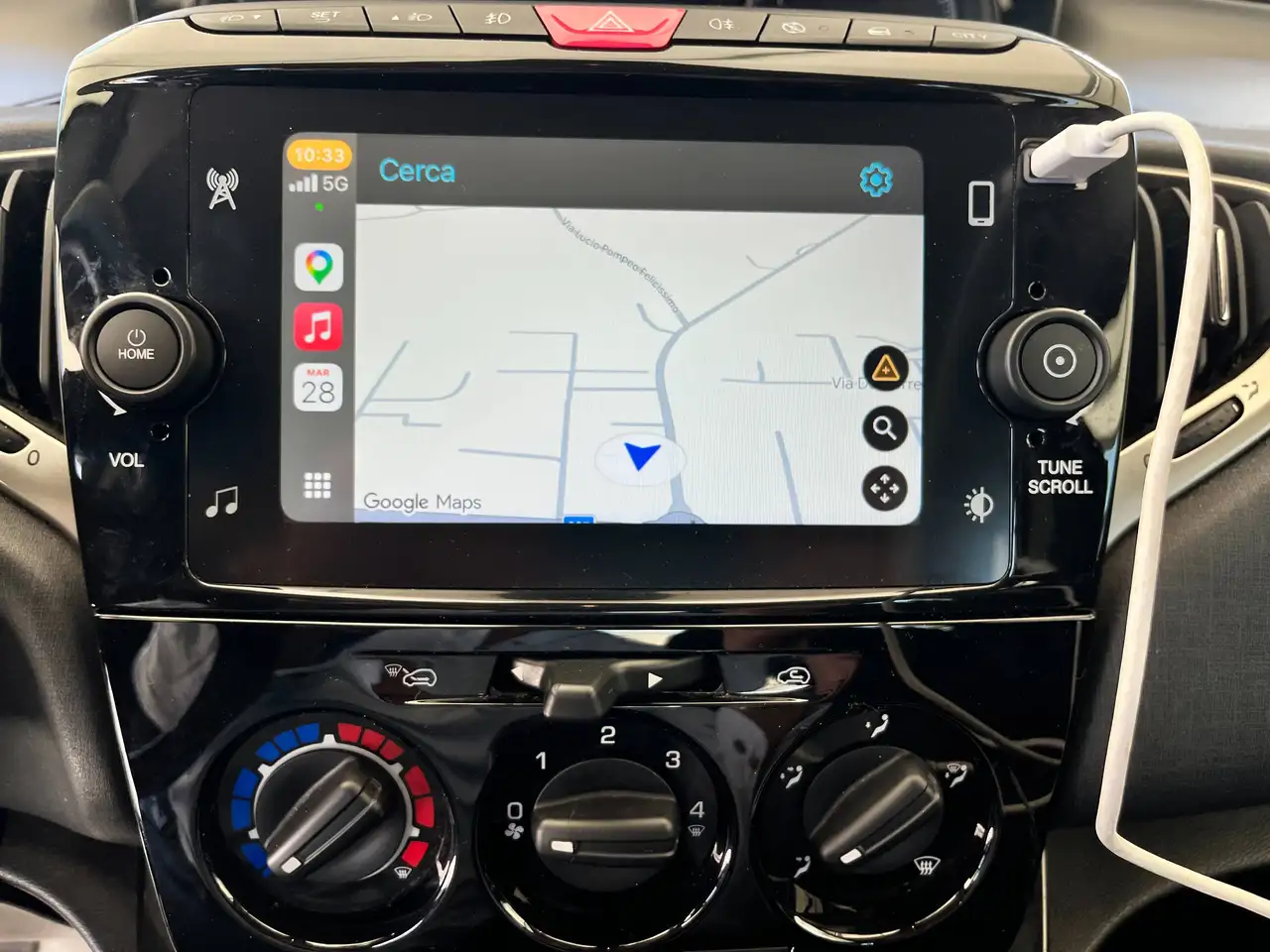 Lancia Ypsilon 2022 — фото 15