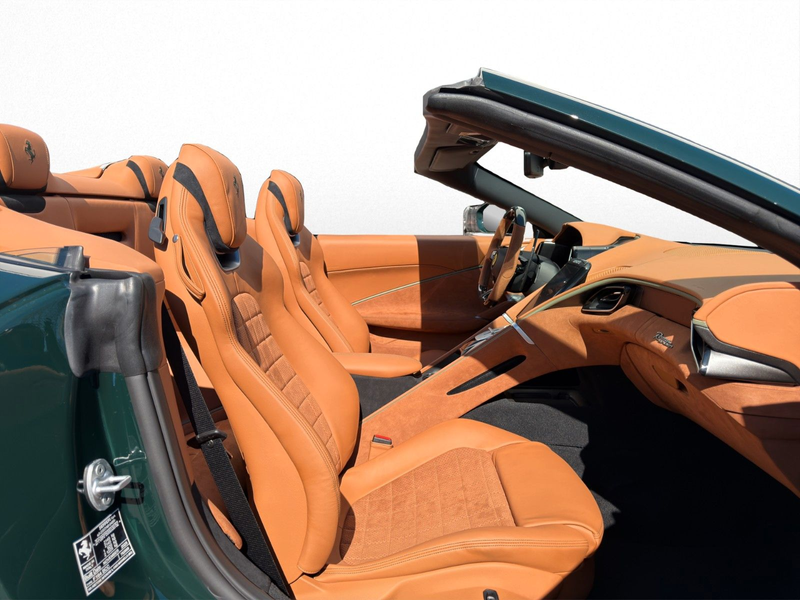 Ferrari Roma Spider / MADM / LED / Carbon — photo 14