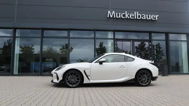 Subaru BRZ 2.4i Sport STI-Kit, Milltek Auspuff Sofort