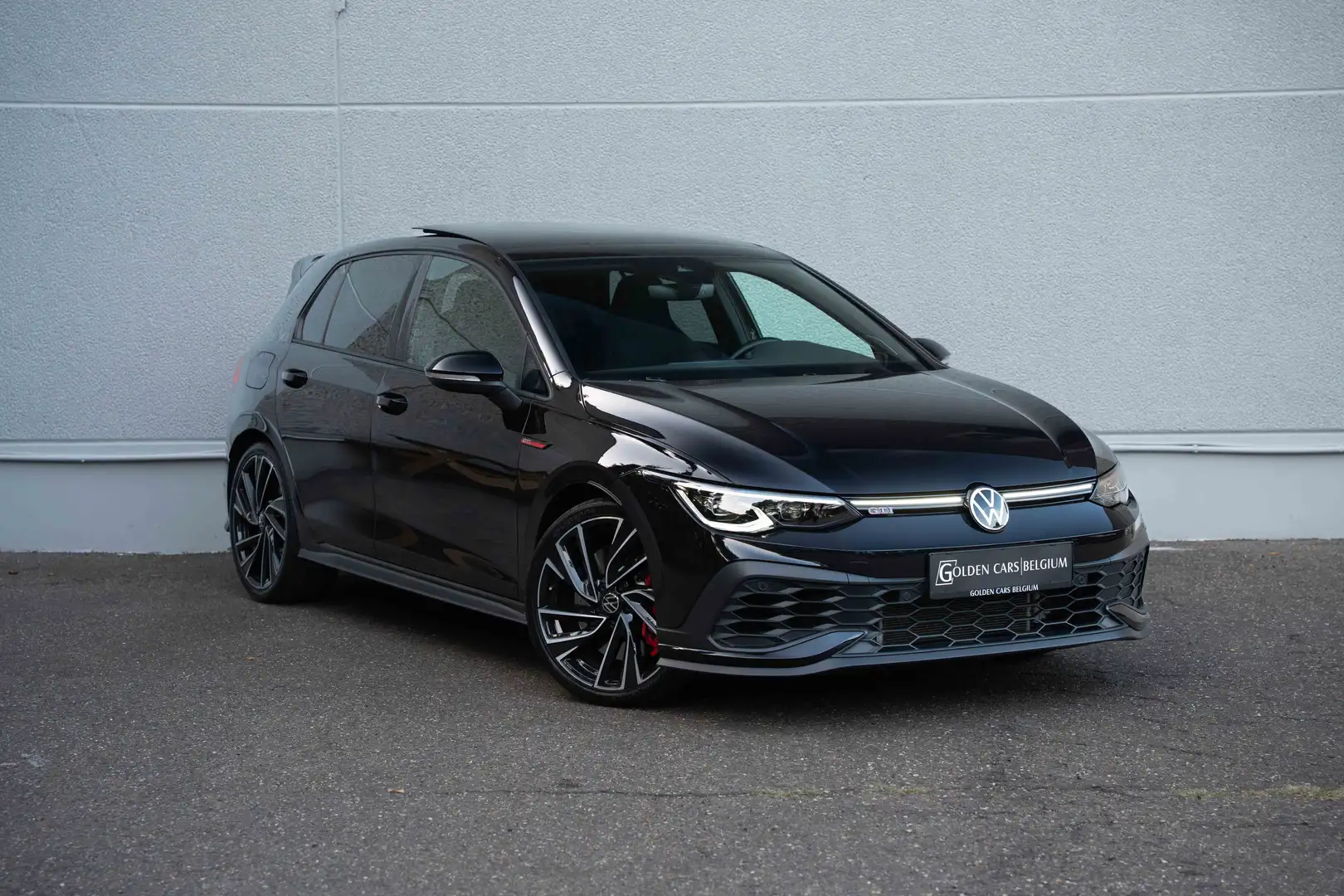 Volkswagen Golf GTI CLUBSPORT PANO/MATRIX/H&K/CAMERA/CARPLAY/LKA Noir - 2