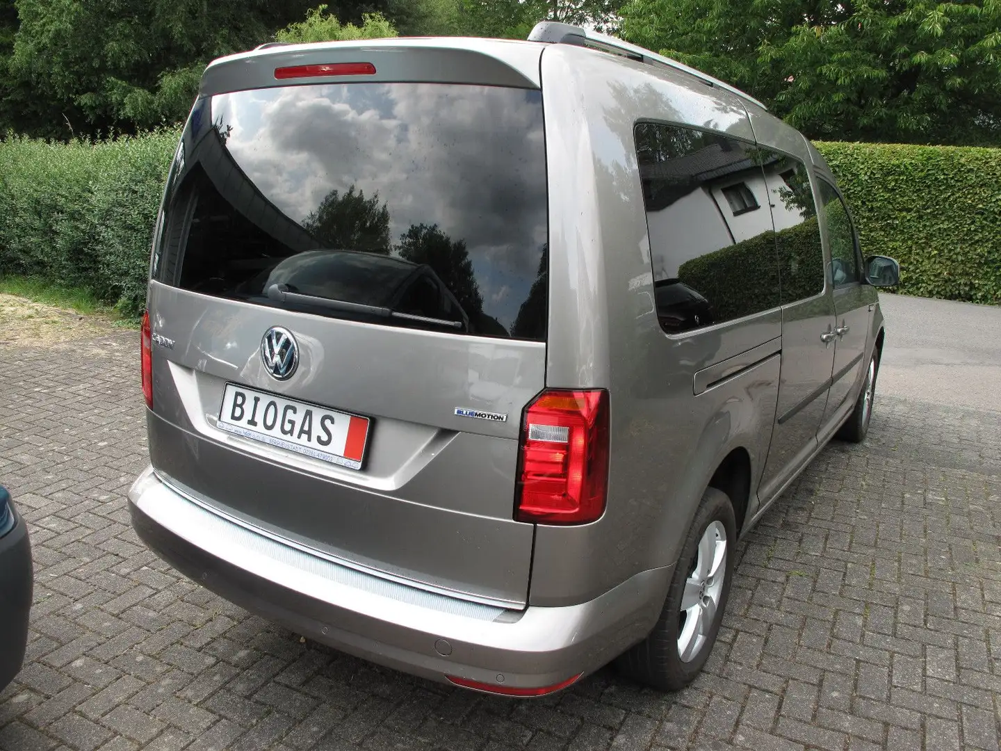 Volkswagen Caddy Maxi BMT 1.4 TGI CNG KAM ACC MFL ALU 1HD Beige - 2
