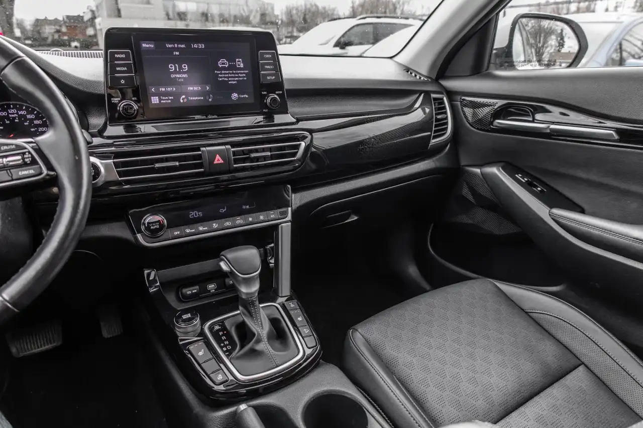Kia Seltos снимка Kia Seltos