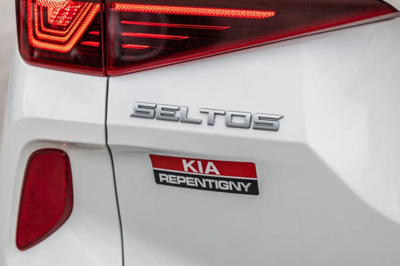 Kia Seltos снимка Kia Seltos