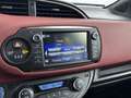Toyota Yaris 1.5 Hybrid Bi-Tone Limited | Navigatie | Zwarte He Rood - thumbnail 38