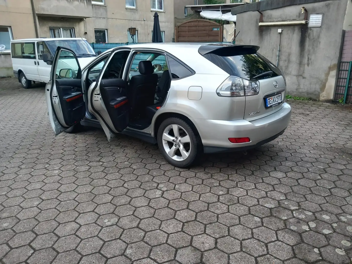 Lexus RX 300 - 2