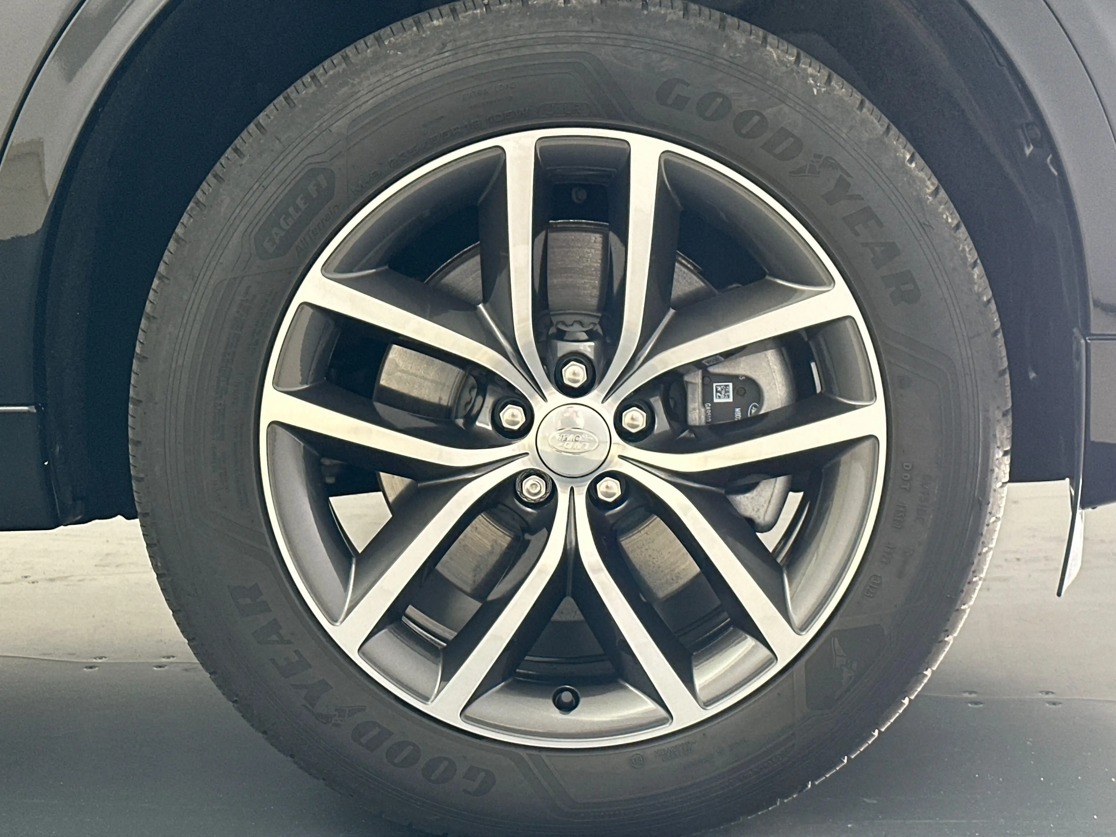 Land Rover Discovery Sport P270e Dynamic SE AWD Auto. 25.5MY — photo 9