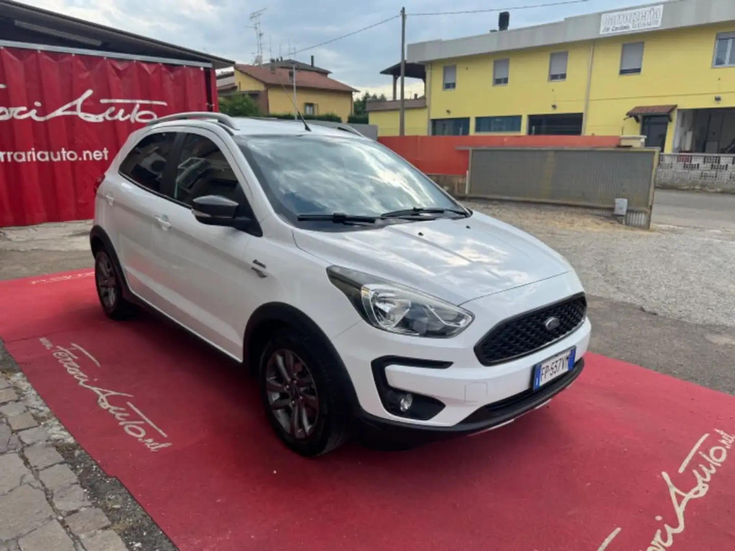 Ford Ka/Ka+ 1.5 TDCi 95 CV Start&Stop Active NEOPATENTATI Blanc - 2