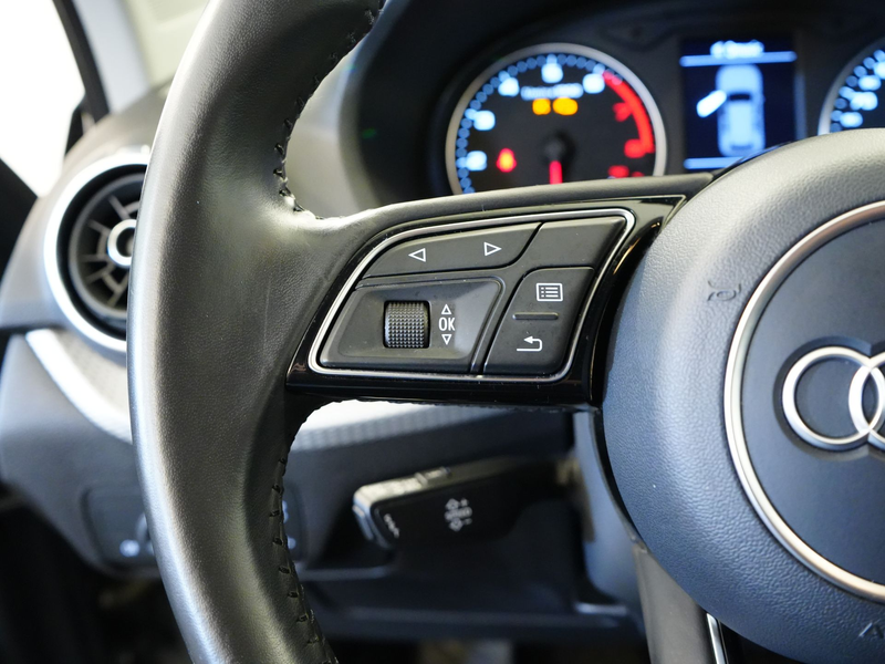 Audi Q2 35TFSI|NAVI|Park|JtsAlu16" — photo 15
