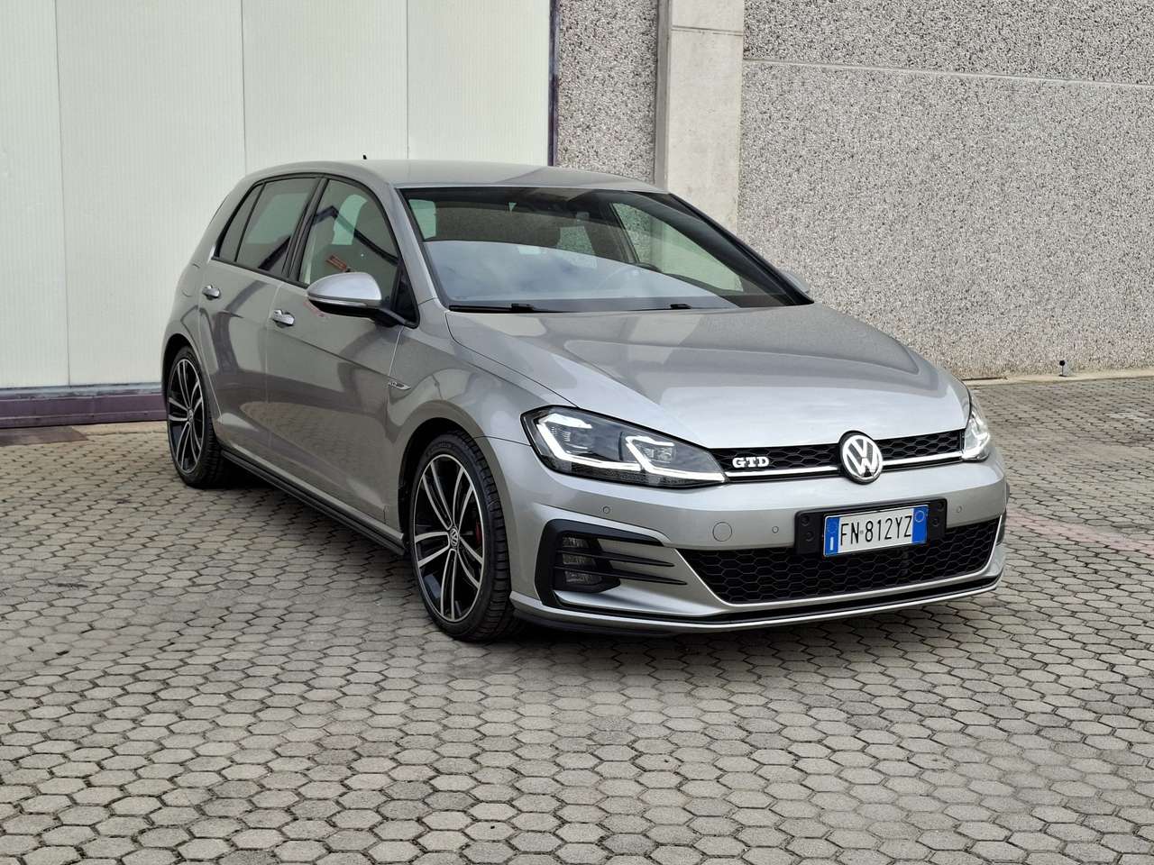 Volkswagen Golf GTD 5p 2.0 tdi dsg *TAGLIANDI CERTIFICATI*