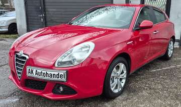 2.0 JTDM 16V Turismo Leder PDC 1.Hand