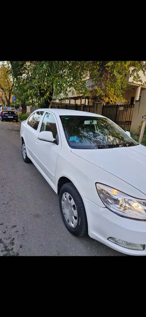 Skoda Octavia 1.8 TSI Ambition Blanc - 2