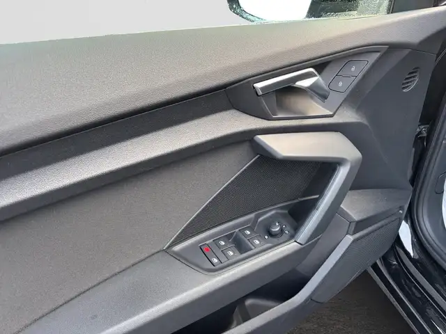 Audi A3 view 14
