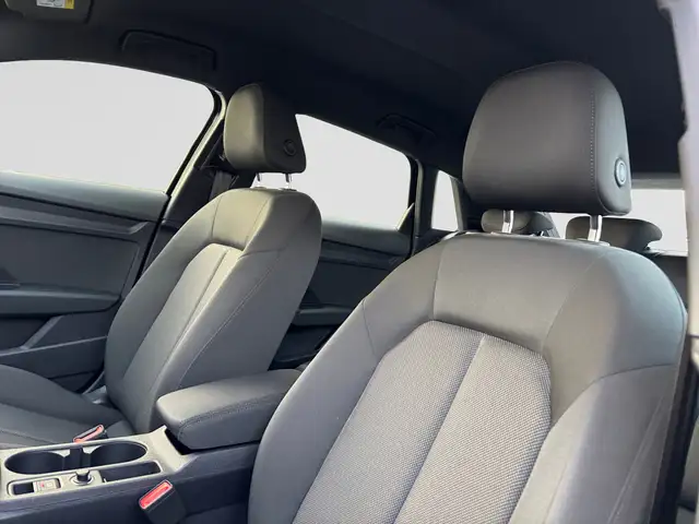 Audi A3 view 9
