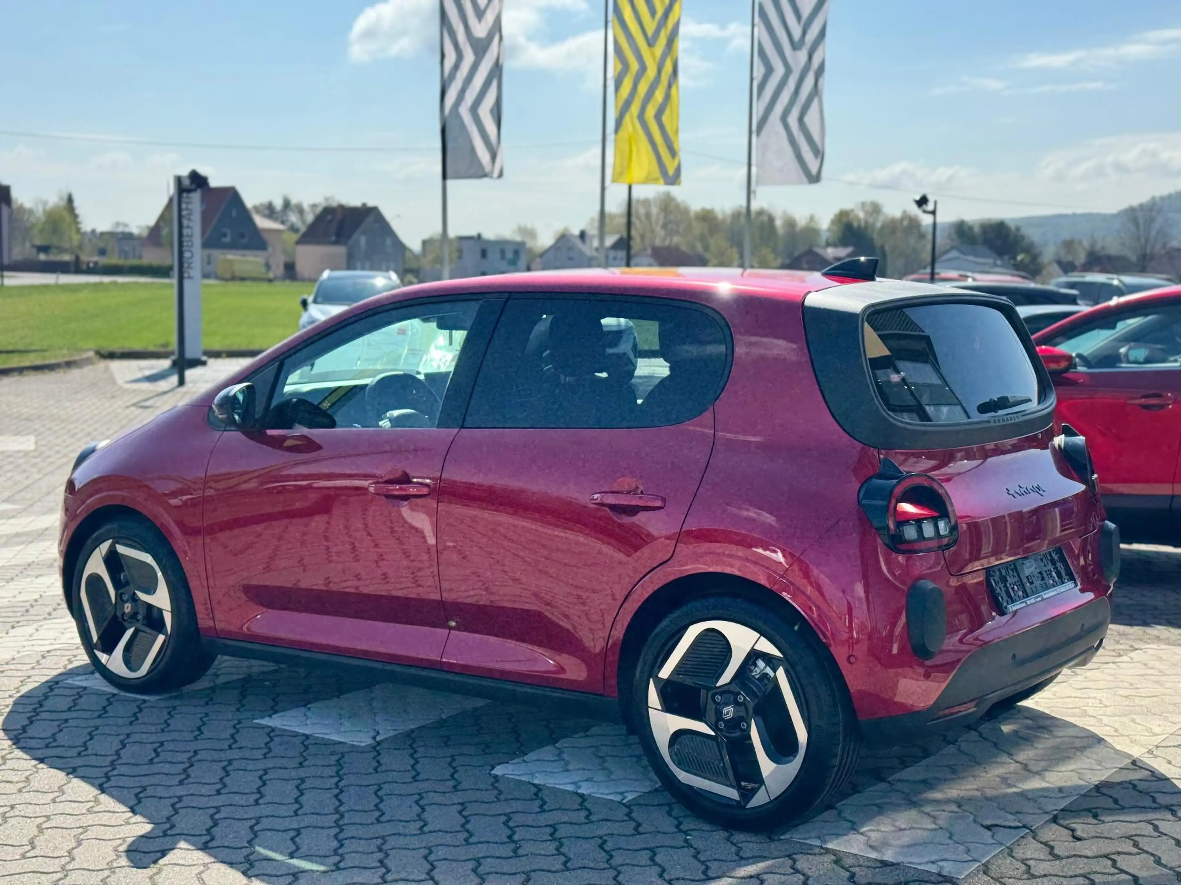 Renault Twingo E-TECH elektrisch Techno 80hp Urban Range — photo 4