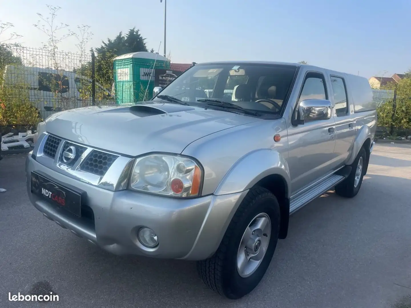 Nissan Navara D22 2.5 Di 133cv Double Cab 5places Clim Hardtop 1 Gris - 1