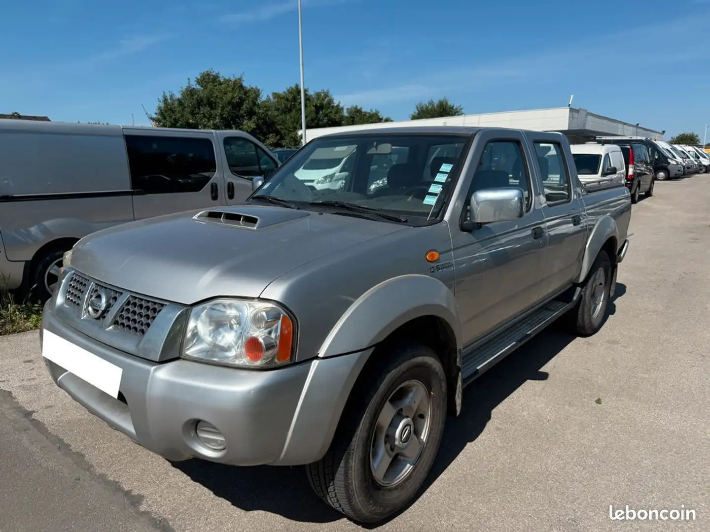 Nissan Navara D22 2.5 Di 133cv Double Cab 5places Clim 165000Km Grijs - 1