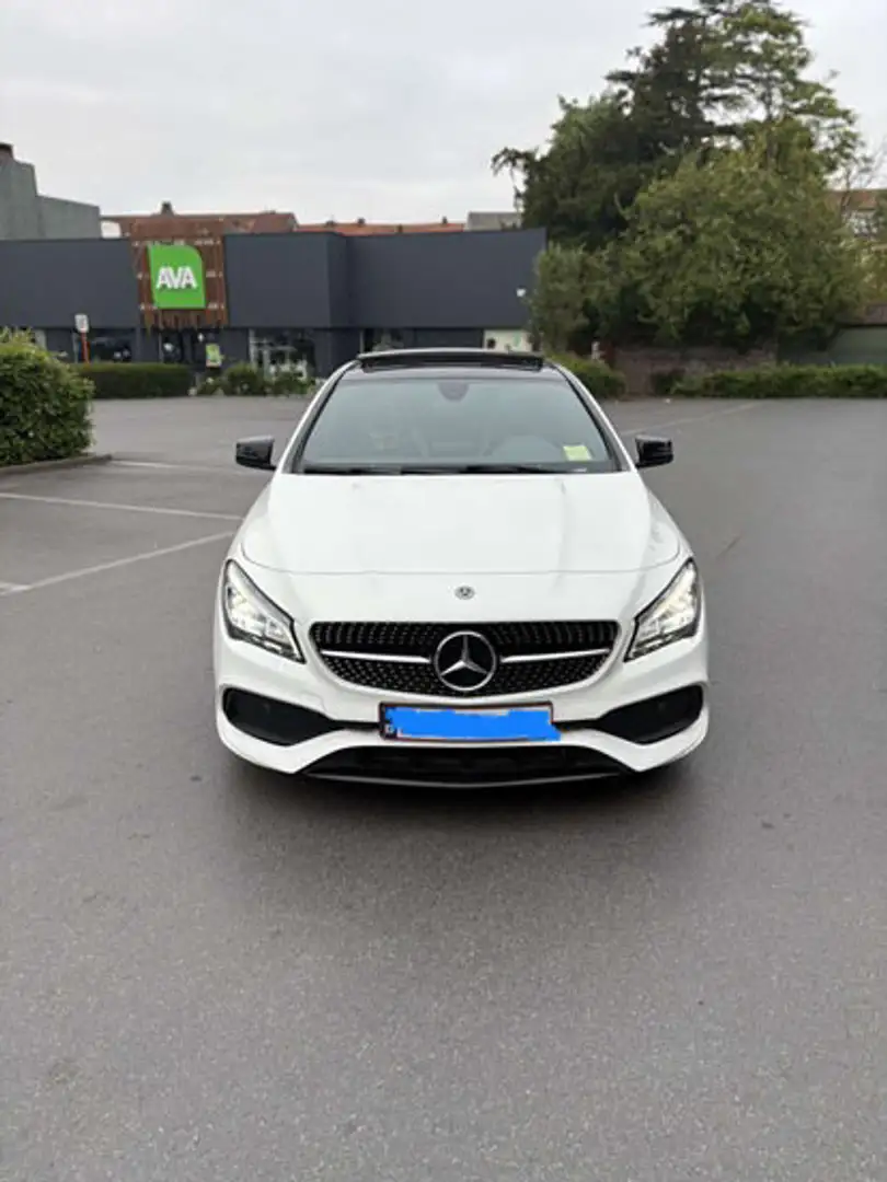 Mercedes-Benz CLA 180 Mercedes-Benz Pack AMG ciel etoile (Full option) - 1