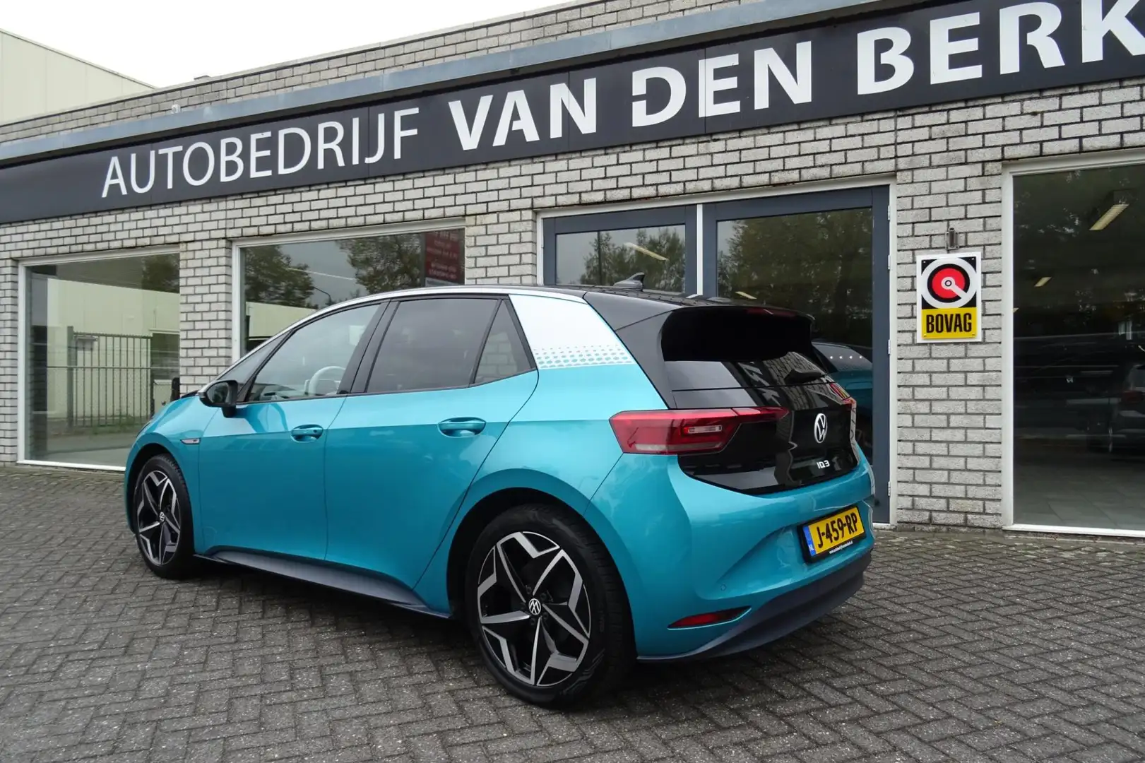 Volkswagen ID.3 First Plus 58 kWh 1e Eigenaar Groen - 2