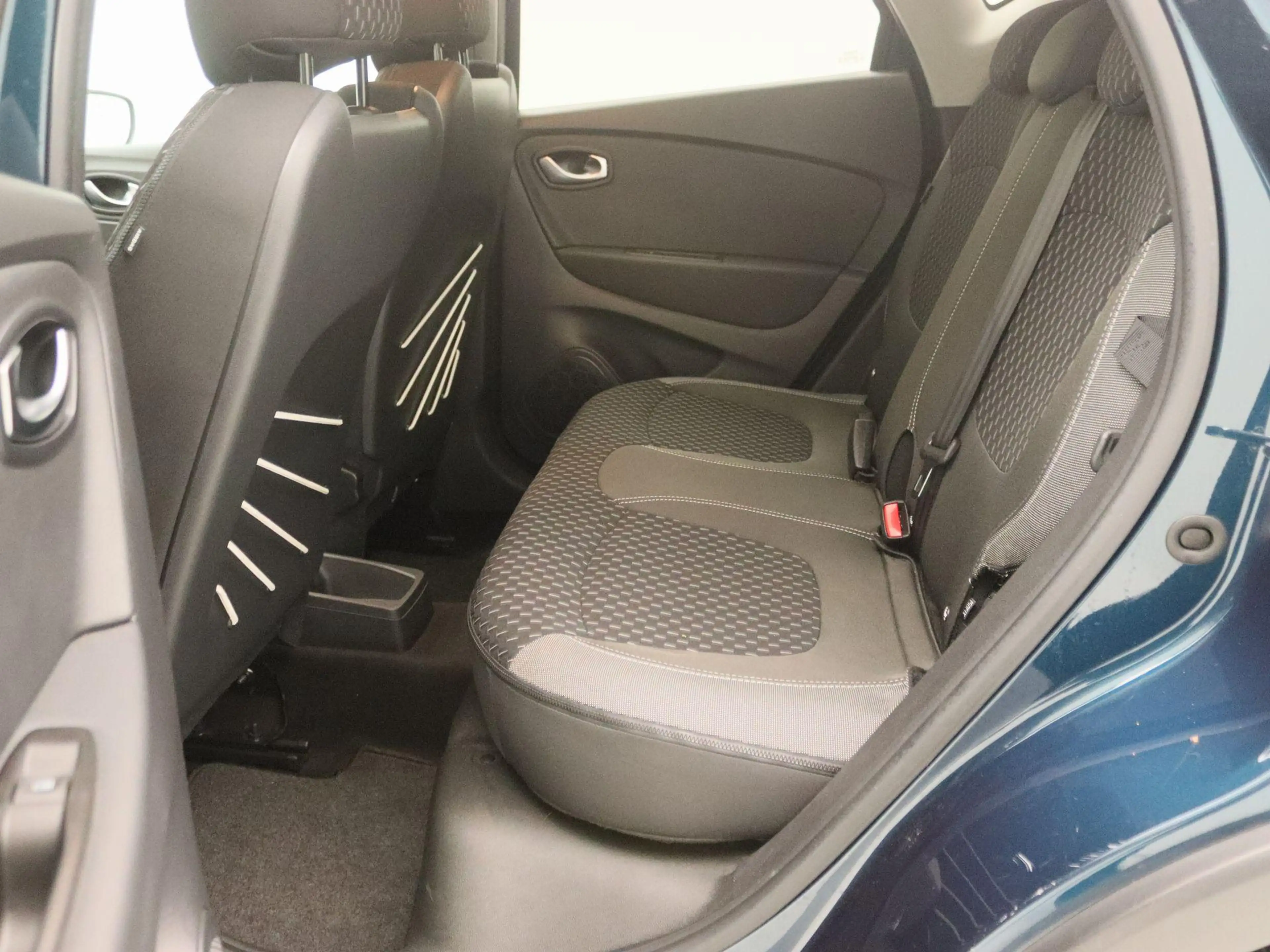 Renault Captur TCe 150 EDC Automaat Intens | Navigatie | Parkeers — photo 13