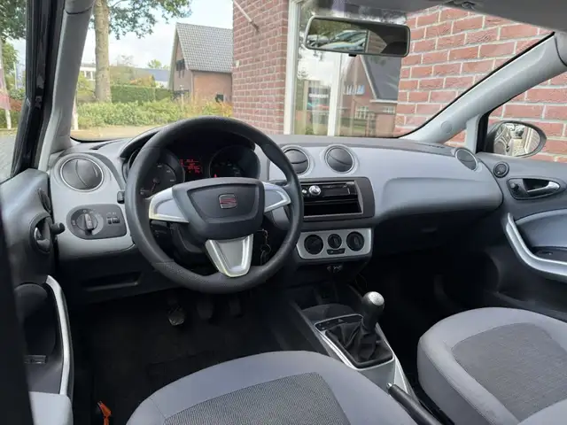 SEAT Ibiza view 3