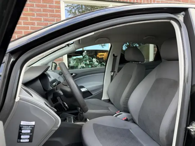 SEAT Ibiza view 5