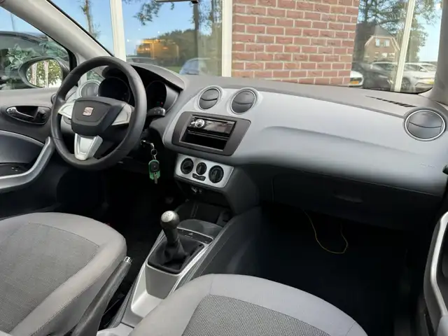 SEAT Ibiza view 25