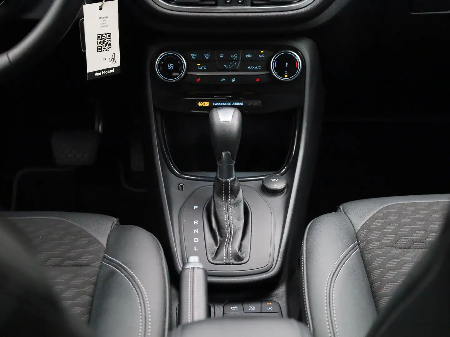 Ford Puma 1.0 EcoBoost Hybrid Titanium X | All-Seasonbanden Negro - 1