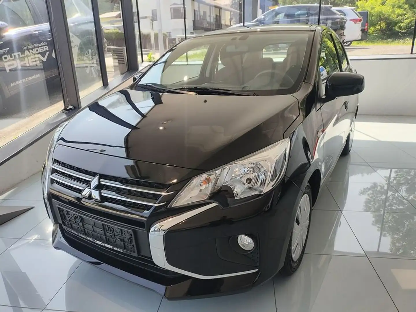 Mitsubishi Space Star Space Star 1,2 MIVEC AS&G Inform Negro - 1