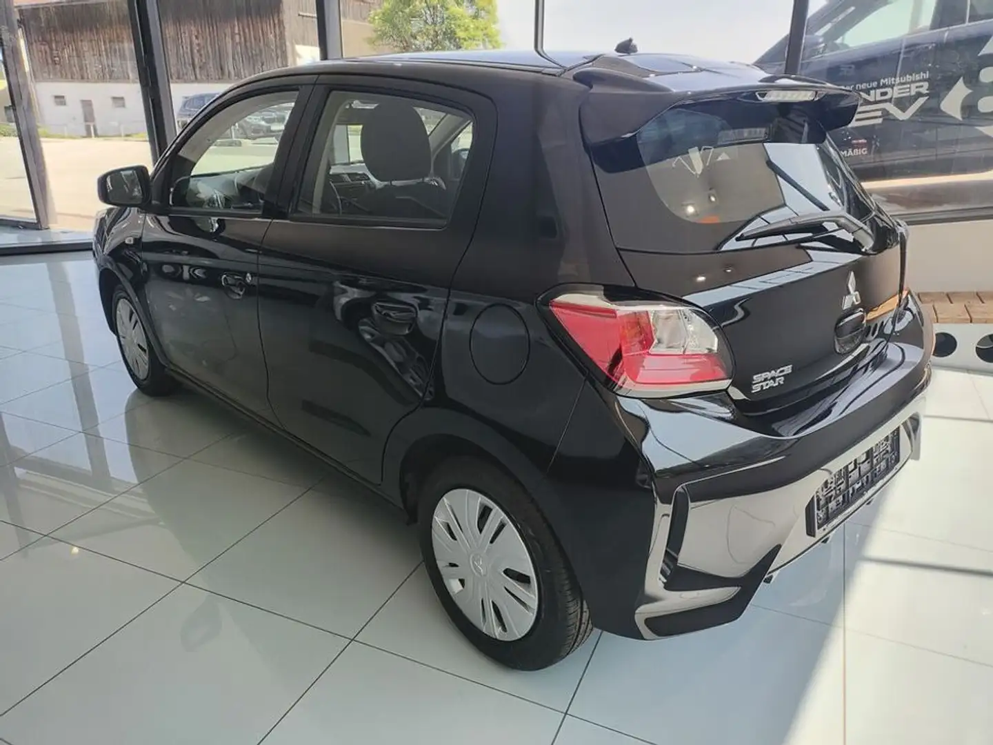 Mitsubishi Space Star Space Star 1,2 MIVEC AS&G Inform Negro - 2