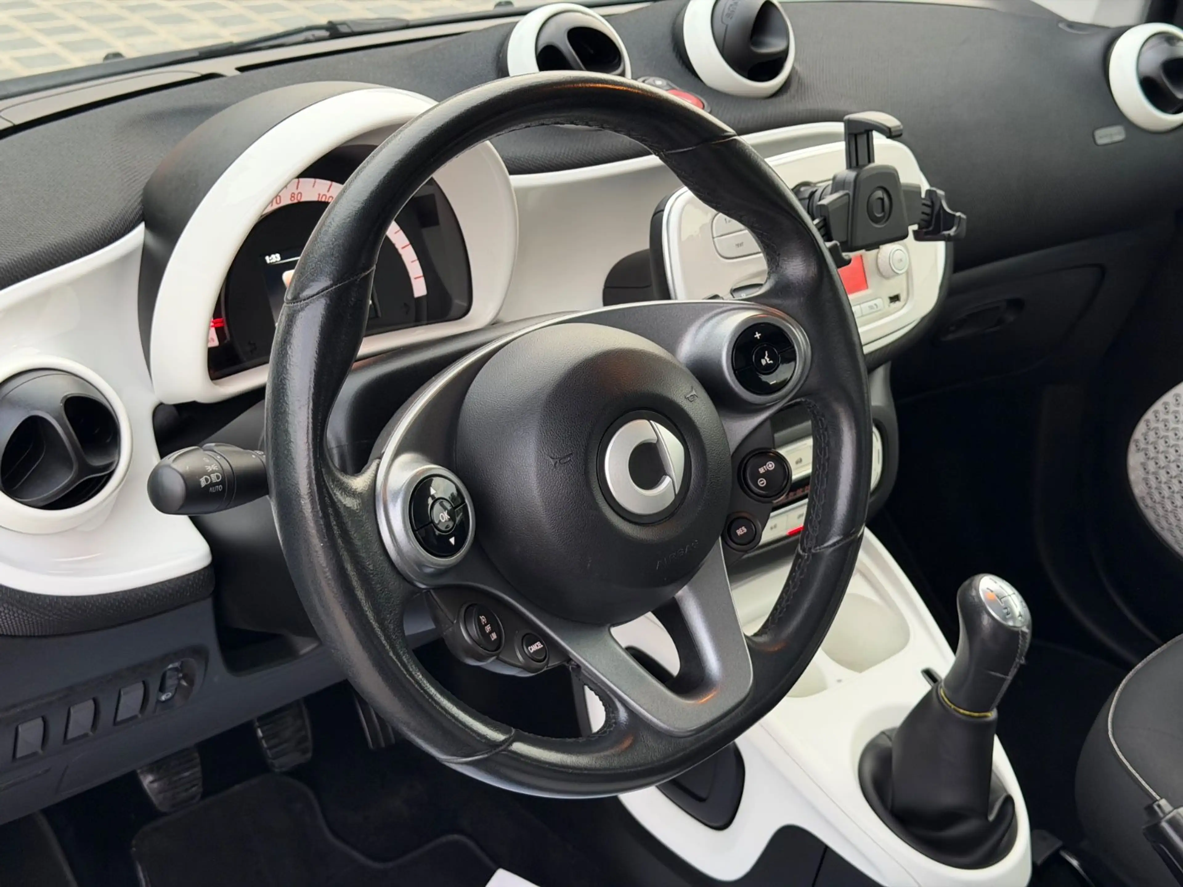 smart forTwo fortwo coupe Basis 52 kW*LED*SHZ*KLIMA — photo 13