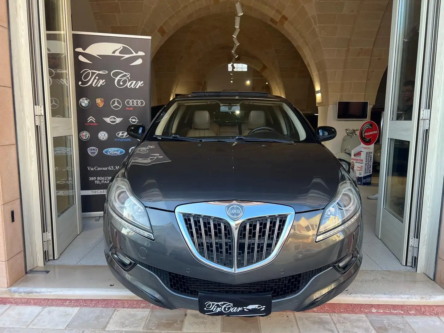 Lancia Delta Delta 1.9 t.mjt Platino 190cv dpf Gris - 2