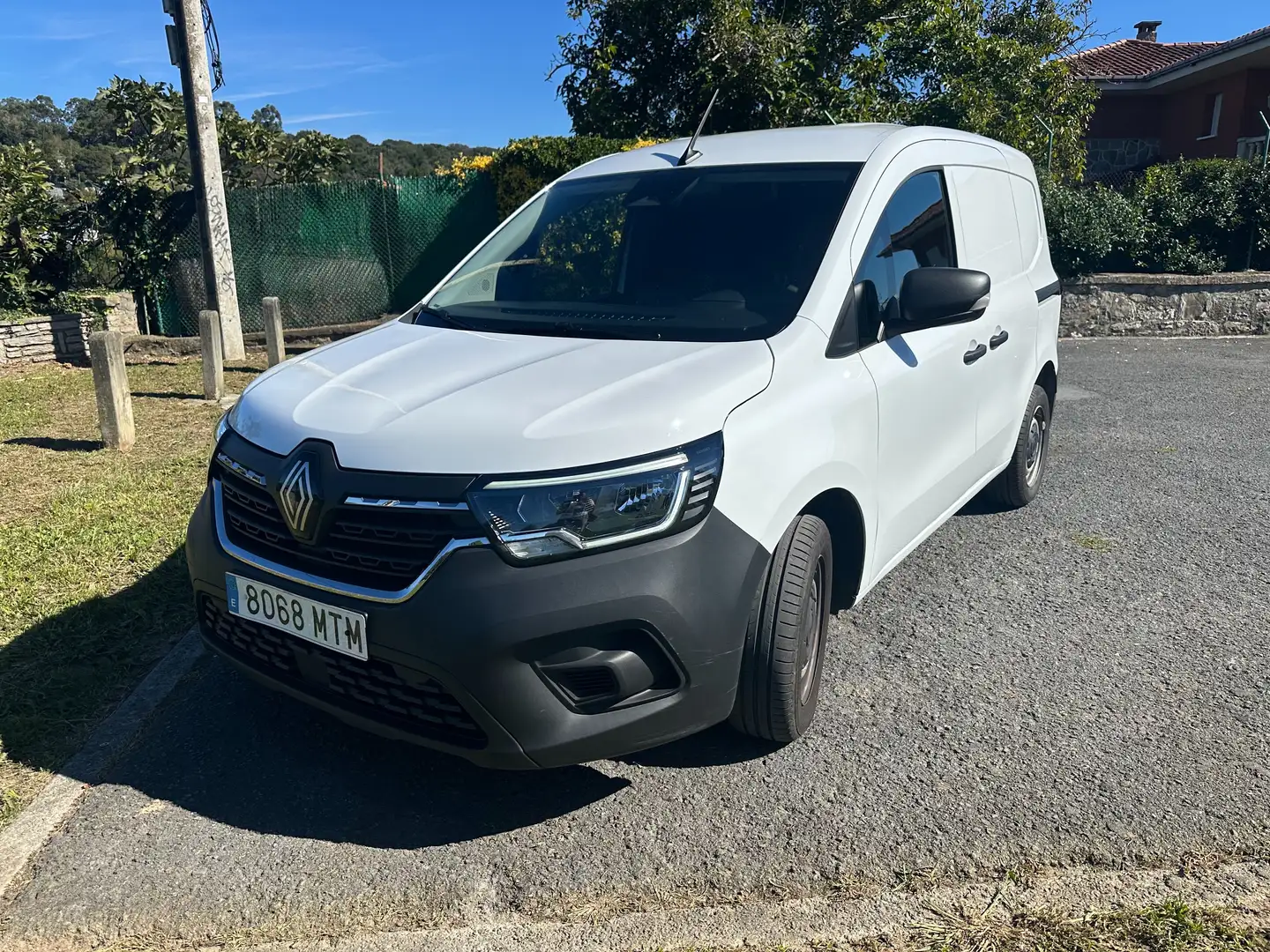 Renault Kangoo Kangoo Fg. 1.5Blue dCi Profesional L2 70kW Blanco - 1