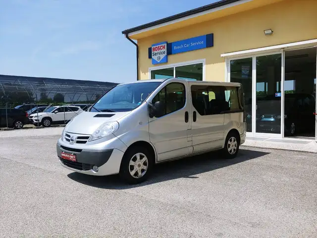 Nissan Primastar PULMINO 9 POSTI-OTTIME CONDIZIONI-prezzo finito