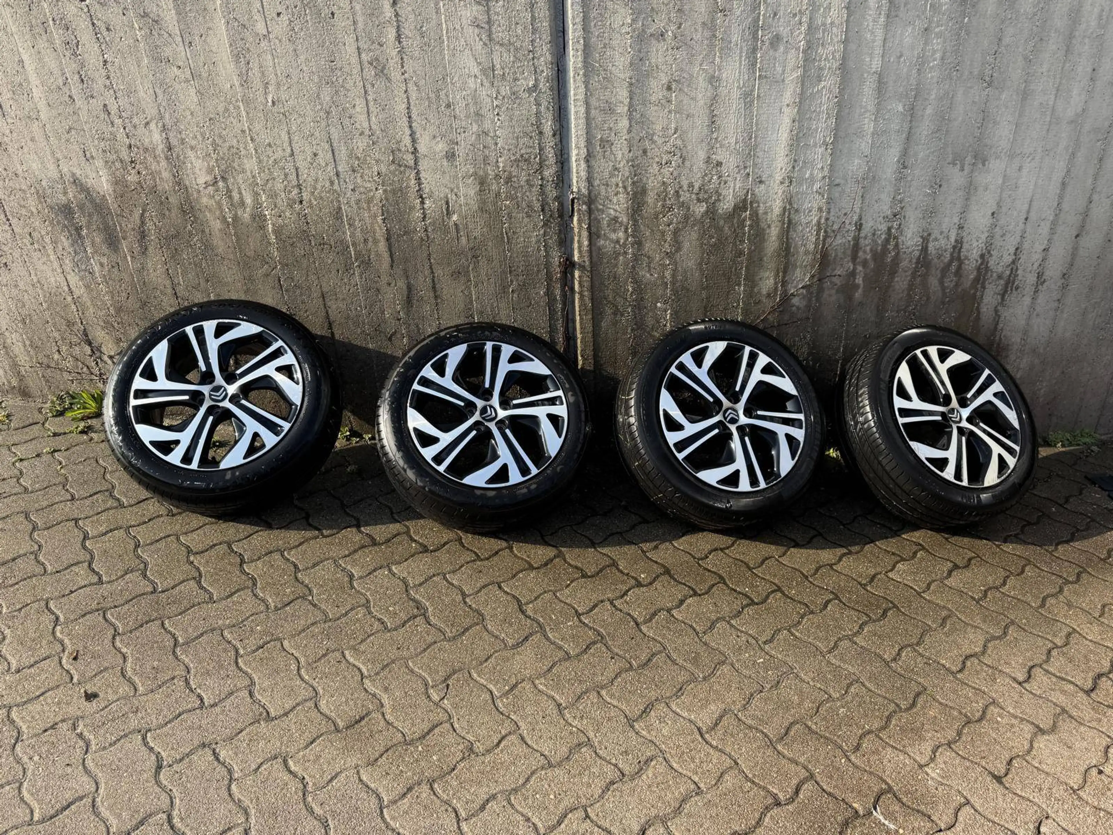 Citroen C4 Picasso Shine Aut. 120 Diesel AHK *Extras*Serviceheft* — photo 23