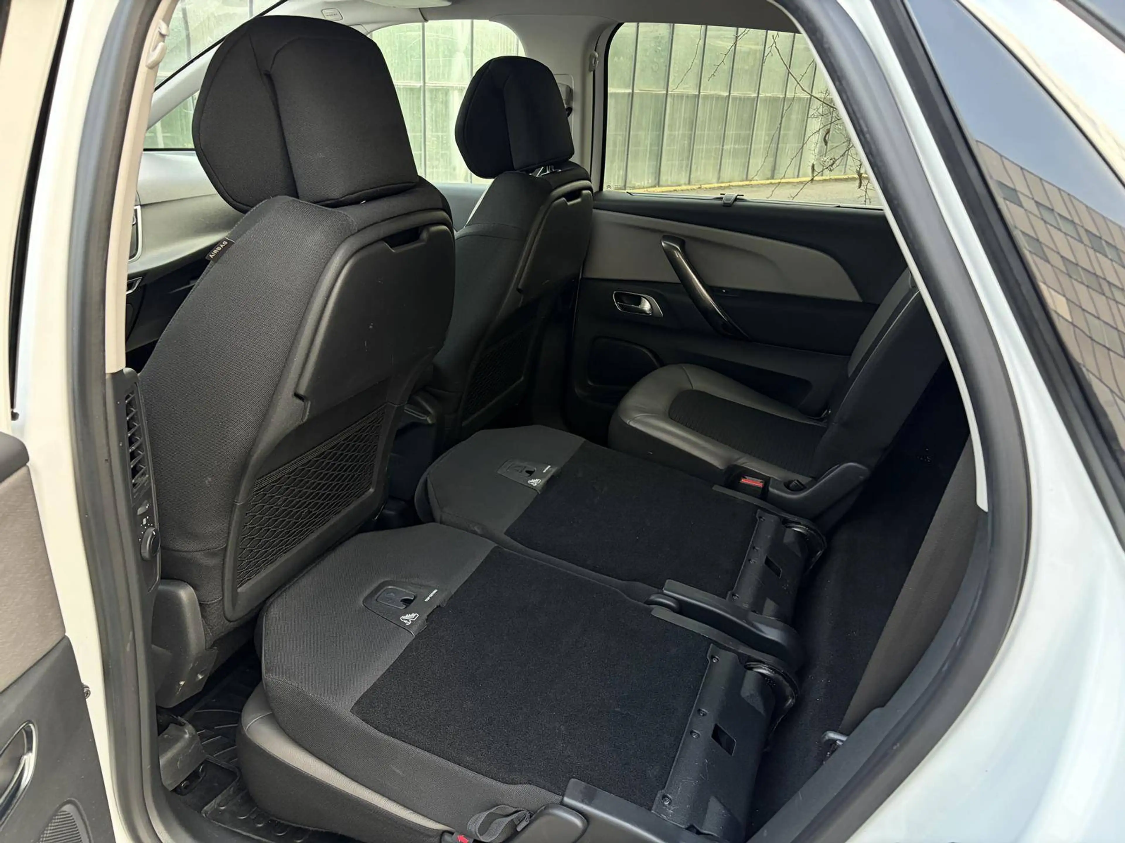 Citroen C4 Picasso Shine Aut. 120 Diesel AHK *Extras*Serviceheft* — photo 12