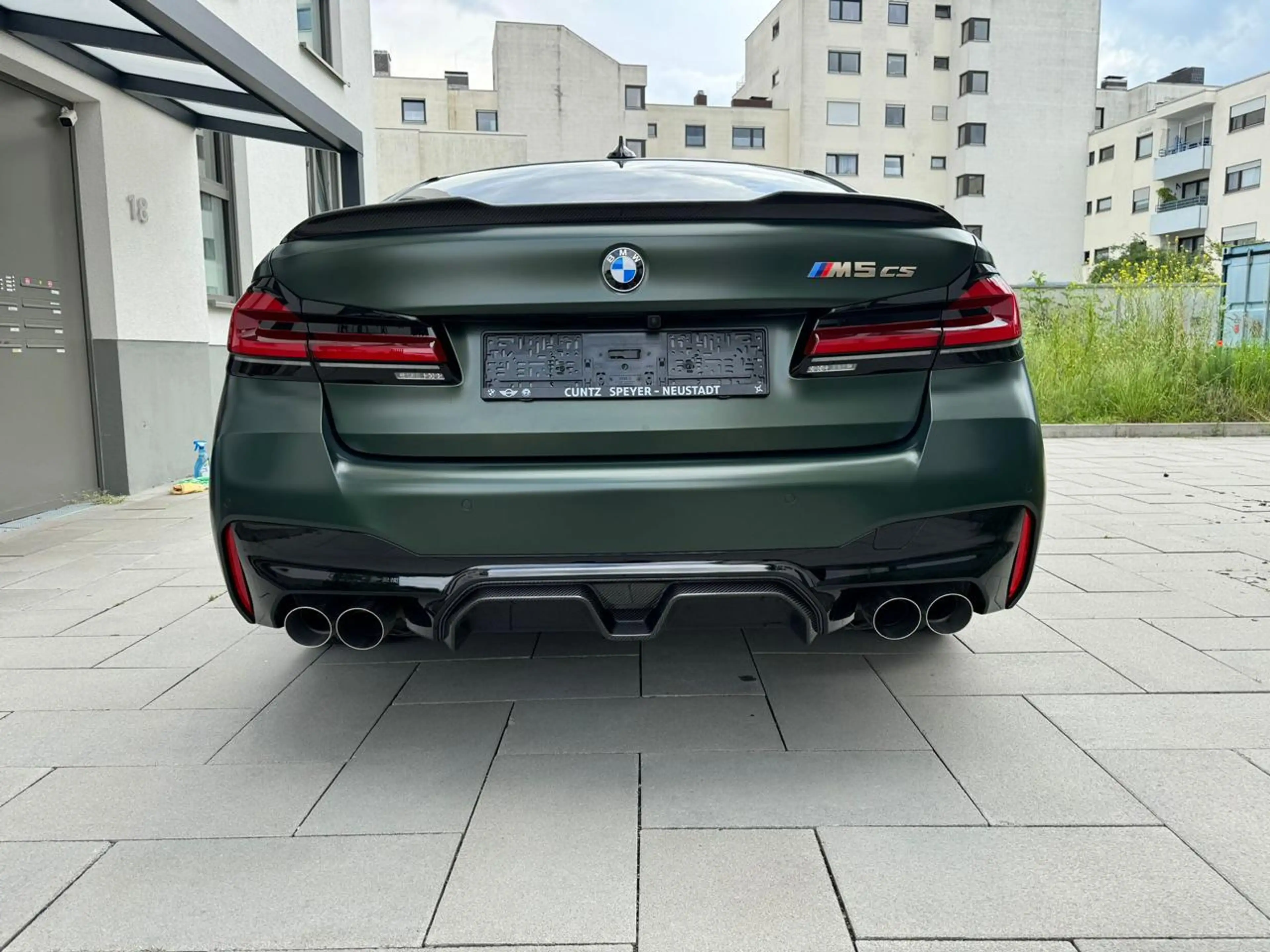 BMW M5 M5 CS — photo 3