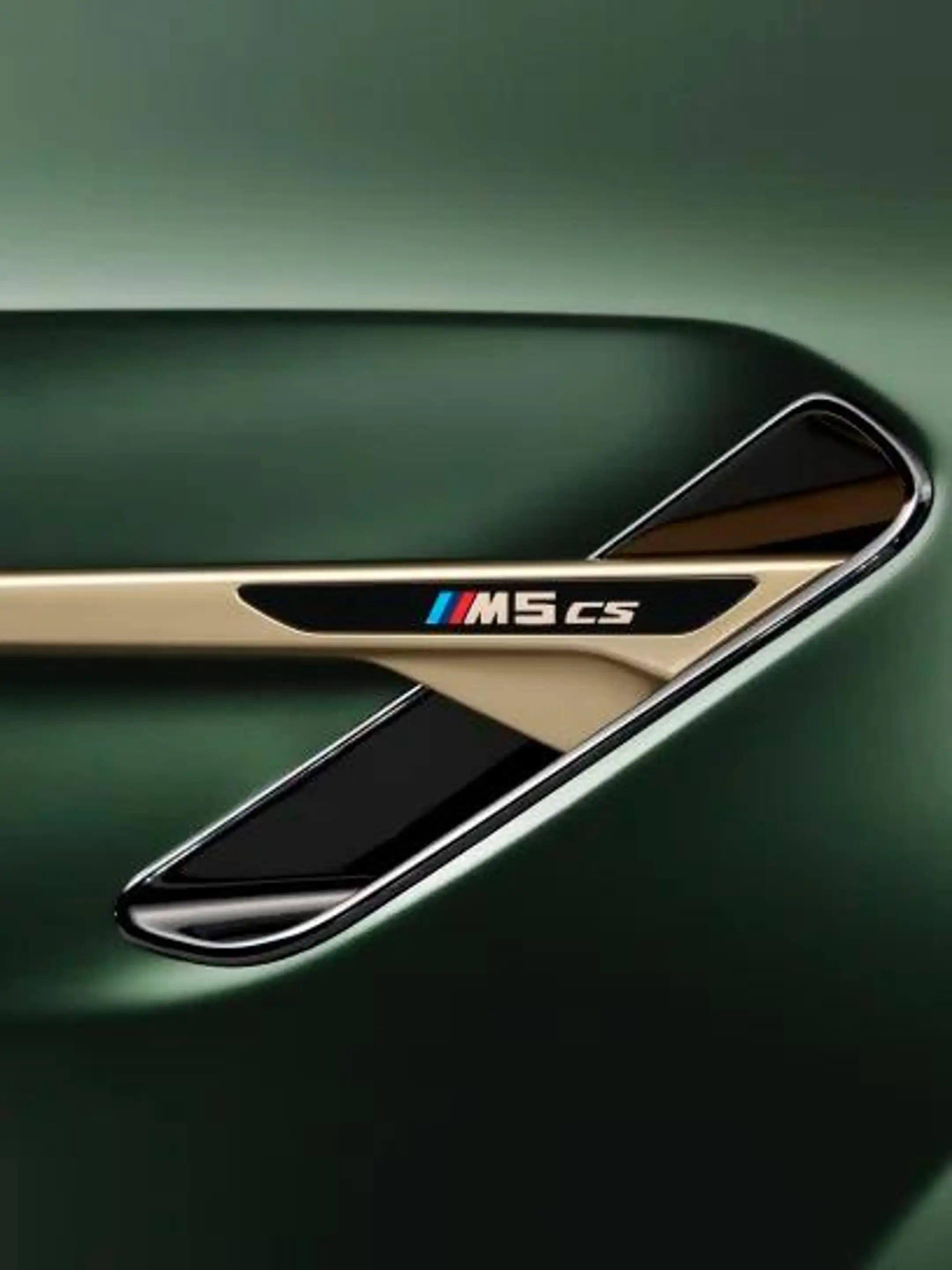 BMW M5 M5 CS — photo 2