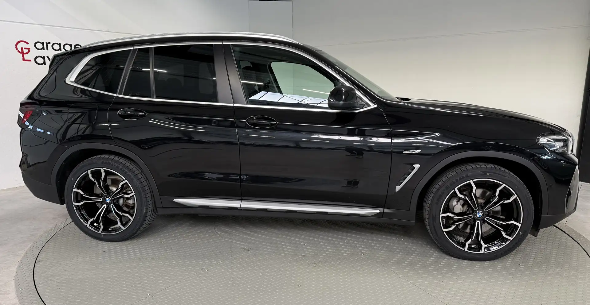 BMW X3 X3 xDrive30e Aut. trekhaak Zwart - 2