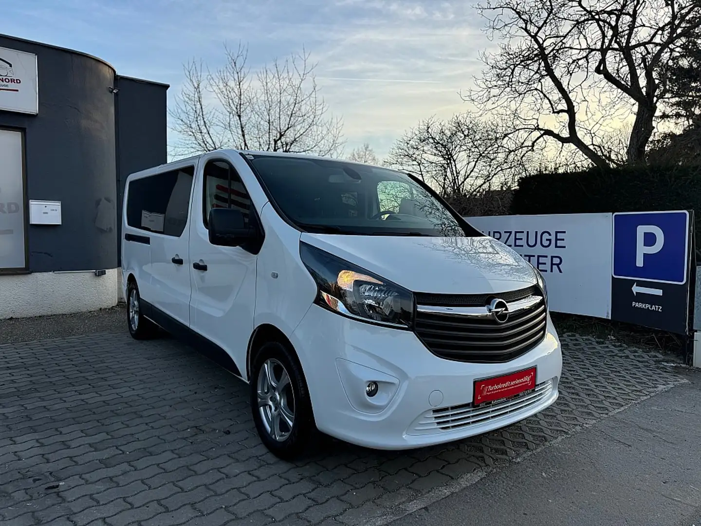 Opel Vivaro Combi L2H1 1,6 BiTurbo CDTI | PICKERL NEU | LAN... Bianco - 1