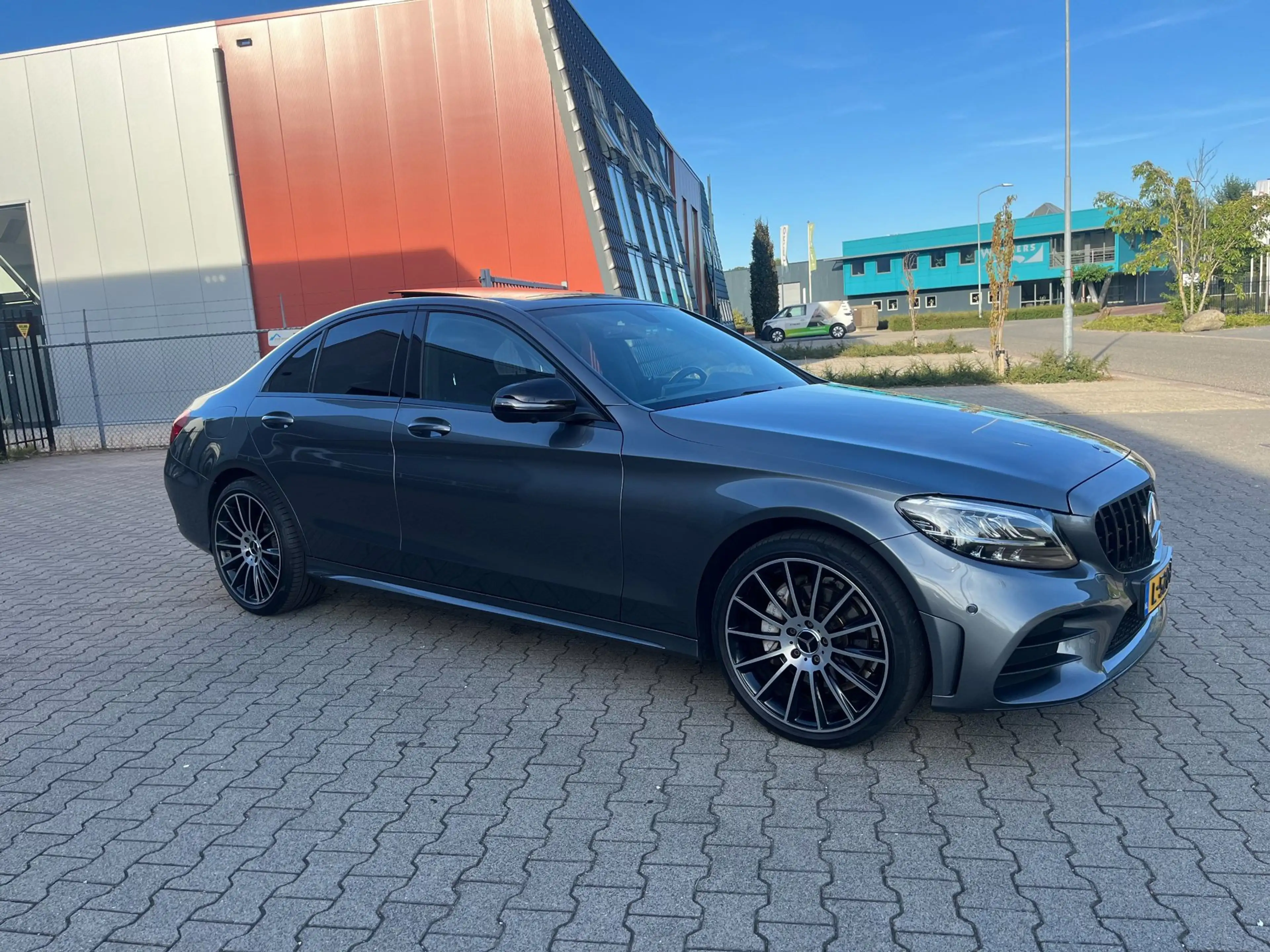 Mercedes-Benz C 200 4MATIC Premium Plus Pack AMG — photo 5