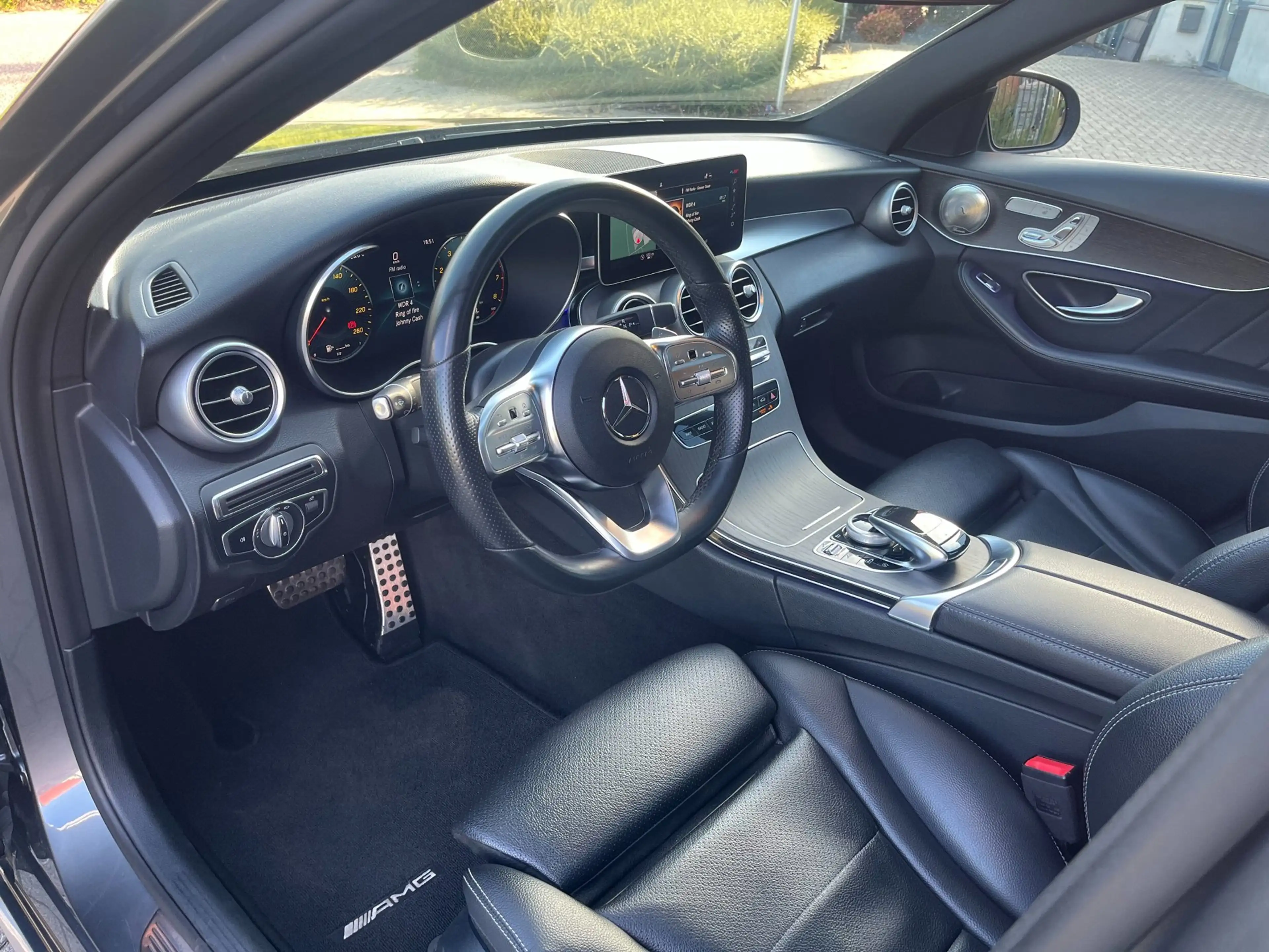 Mercedes-Benz C 200 4MATIC Premium Plus Pack AMG — photo 14
